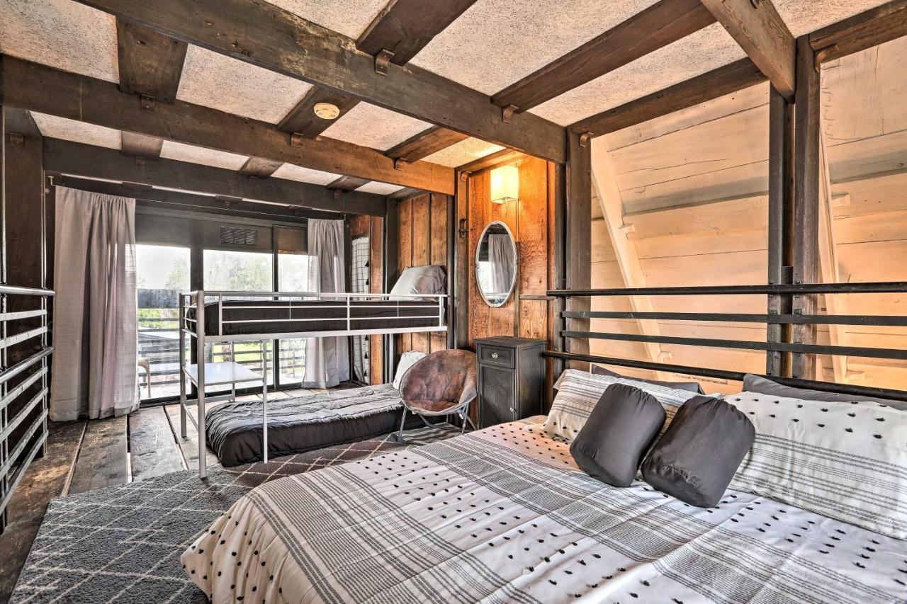 Authentic Clewiston Home With Outdoor Game Room Esterno foto